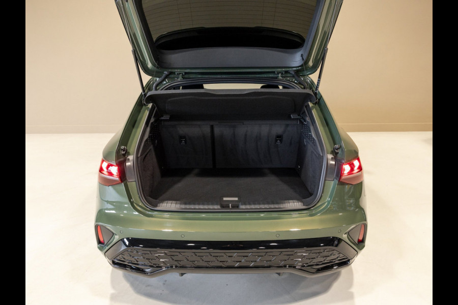 Audi A3 Sportback 35 TFSI 2x S-Line edition / 150pk / Panorama dak / Sonos / Achteruitrij camera /