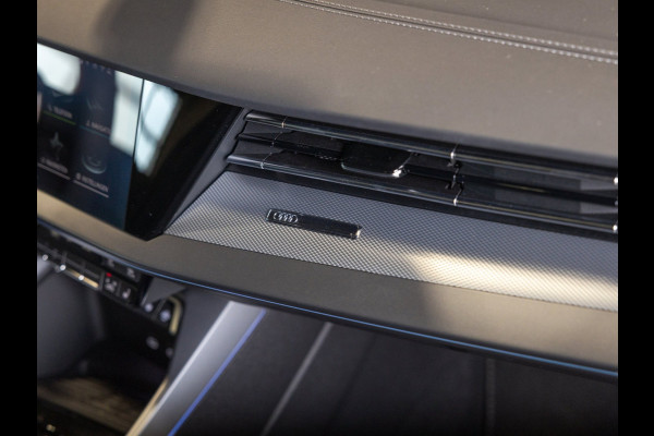 Audi A3 Sportback 35 TFSI 2x S-Line edition / 150pk / Panorama dak / Sonos / Achteruitrij camera /