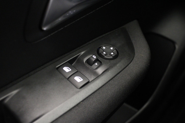 Peugeot 208 1.2 PureTech Active |Navi|