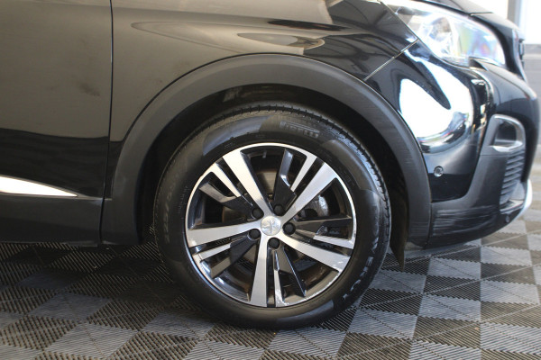 Peugeot 3008 1.2 PureTech Allure Pack Business |Camera|Navi|