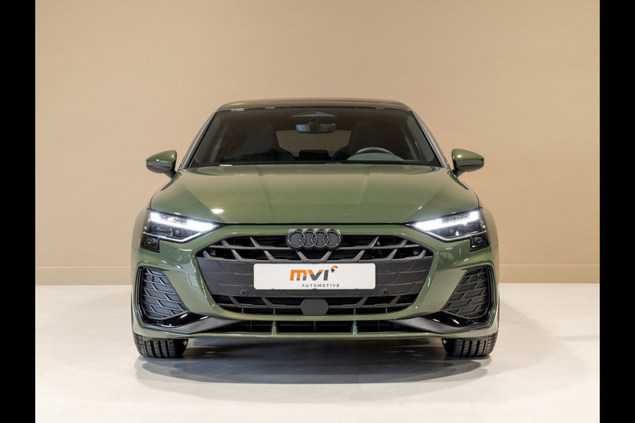 Audi A3 Sportback 35 TFSI 2x S-Line edition / 150pk / Panorama dak / Sonos / Achteruitrij camera /