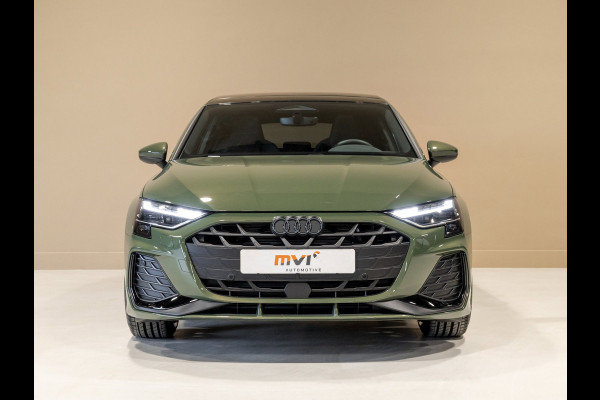 Audi A3 Sportback 35 TFSI 2x S-Line edition / 150pk / Panorama dak / Sonos / Achteruitrij camera /