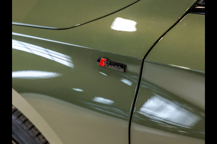 Audi A3 Sportback 35 TFSI 2x S-Line edition / 150pk / Panorama dak / Sonos / Achteruitrij camera /