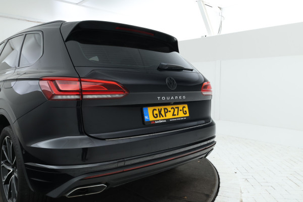 Volkswagen Touareg 3.0 TSi eHybrid 4MOTION FULL BLACK! Navi, leer,
