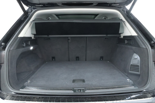 Volkswagen Touareg 3.0 TSi eHybrid 4MOTION FULL BLACK! Navi, leer,