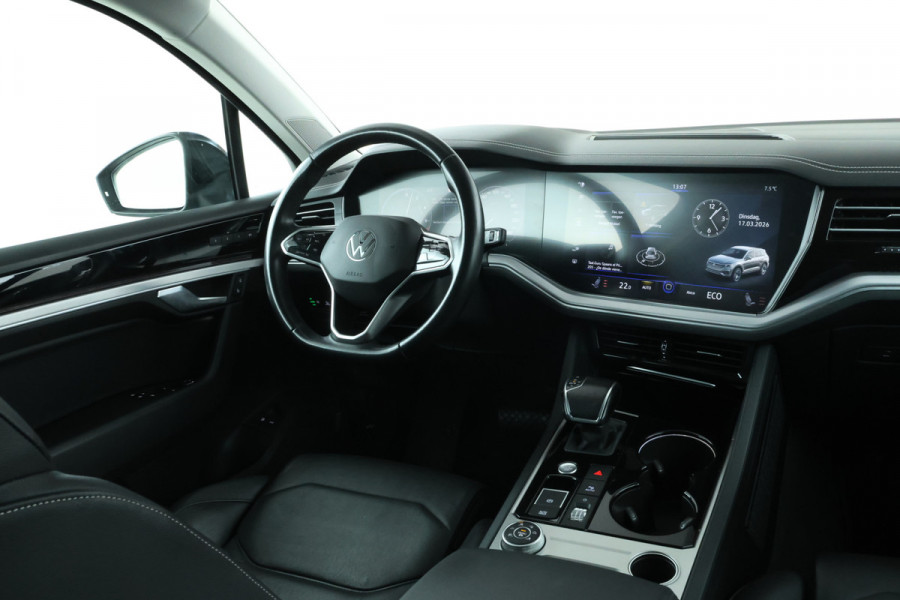 Volkswagen Touareg 3.0 TSi eHybrid 4MOTION FULL BLACK! Navi, leer,