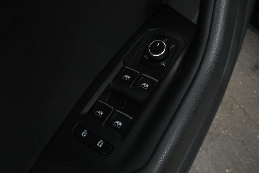 Volkswagen Touareg 3.0 TSi eHybrid 4MOTION FULL BLACK! Navi, leer,