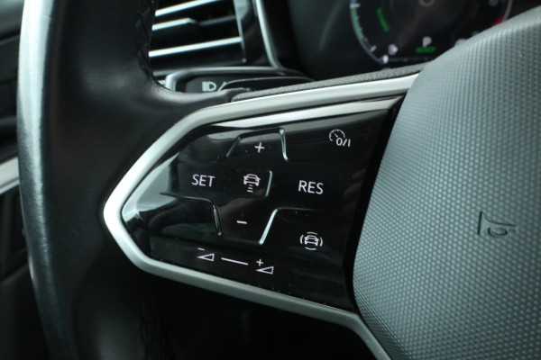 Volkswagen Touareg 3.0 TSi eHybrid 4MOTION FULL BLACK! Navi, leer,