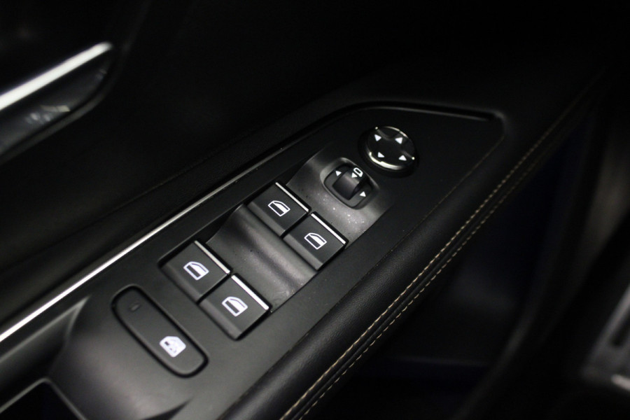 Peugeot 5008 1.2 PureTech GT-Line |Pano|Stoelverw.|