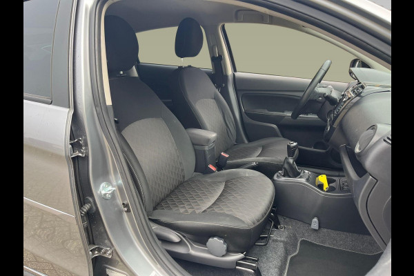 Mitsubishi Space Star 1.2 Nova | Navi |