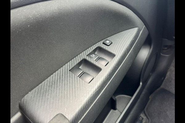 Mitsubishi Space Star 1.2 Nova | Navi |