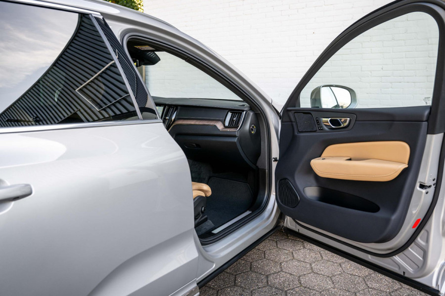 Volvo XC60 2.0 T6 AWD Inscription 398pk Stoelventilatie Nappa