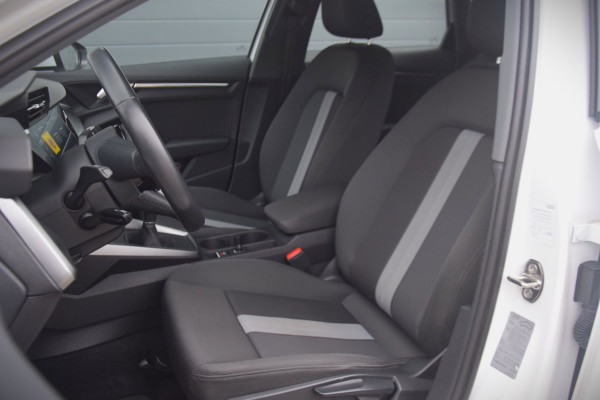 Audi A3 Sportback 35 TFSI Pro Line NIEUW MODEL!/AFNEEMBARE TREKHAAK/APPLE CARPLAY/LED KOPLAMPEN