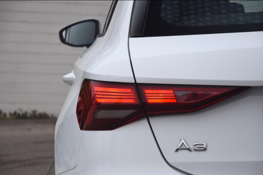 Audi A3 Sportback 35 TFSI Pro Line NIEUW MODEL!/AFNEEMBARE TREKHAAK/APPLE CARPLAY/LED KOPLAMPEN