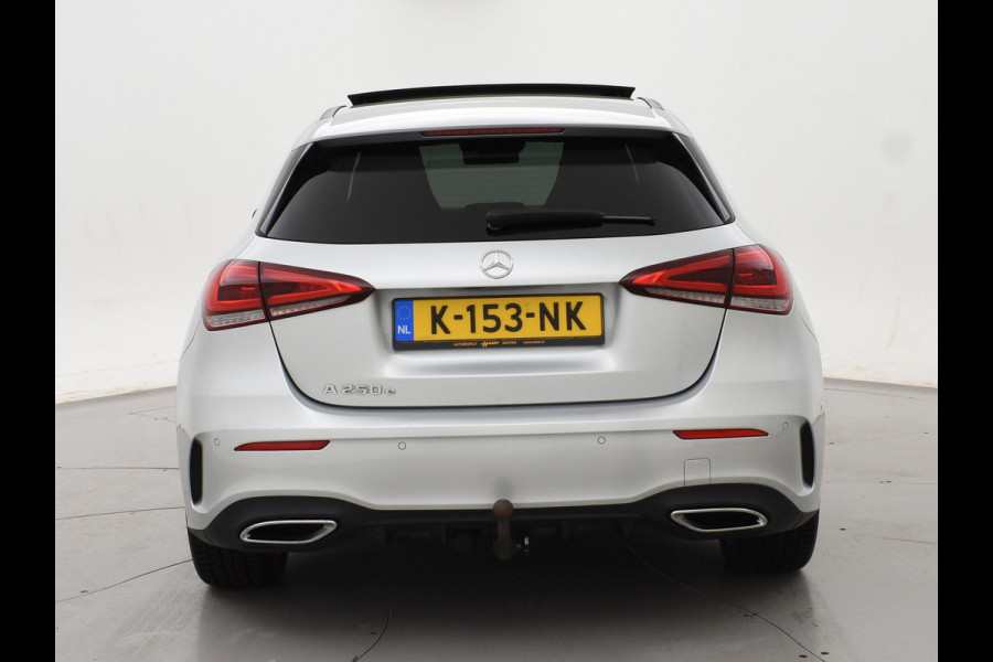 Mercedes-Benz A-Klasse 250e AMG SPORT + PANORAMA | MEMORY | TREKHAAK | SFEERVERLICHTING | CAMERA | STOELVERWARMING