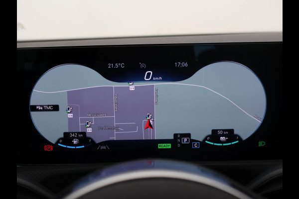 Mercedes-Benz A-Klasse 250e AMG SPORT + PANORAMA | MEMORY | TREKHAAK | SFEERVERLICHTING | CAMERA | STOELVERWARMING