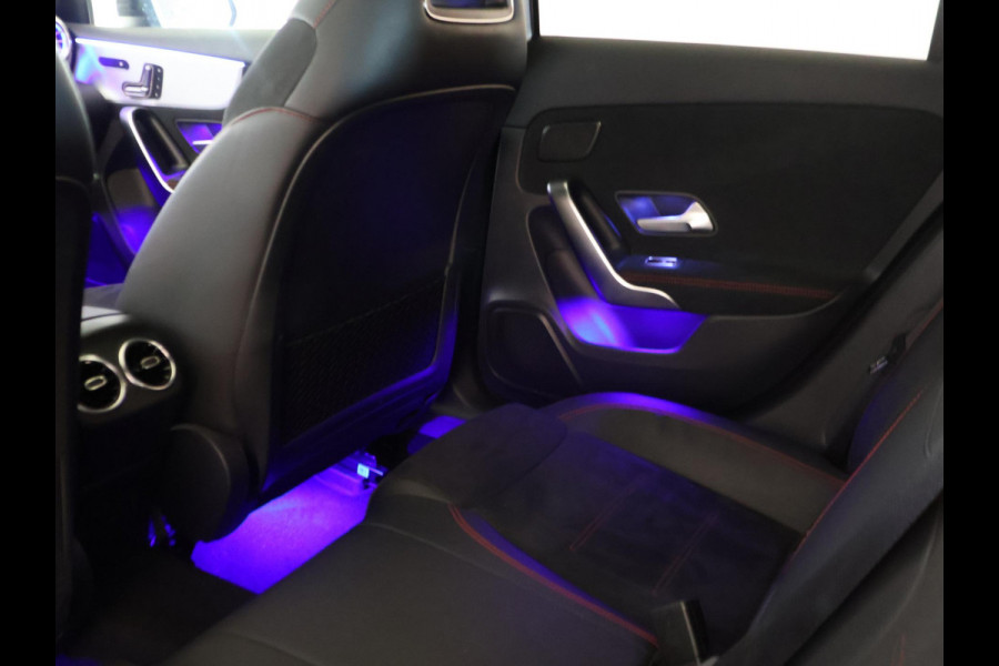 Mercedes-Benz A-Klasse 250e AMG SPORT + PANORAMA | MEMORY | TREKHAAK | SFEERVERLICHTING | CAMERA | STOELVERWARMING