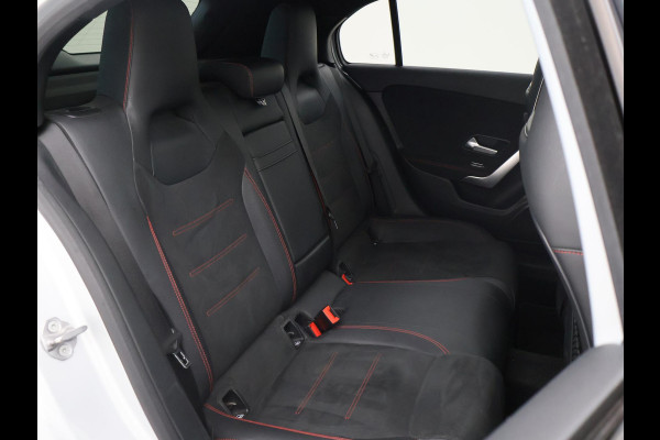 Mercedes-Benz A-Klasse 250e AMG SPORT + PANORAMA | MEMORY | TREKHAAK | SFEERVERLICHTING | CAMERA | STOELVERWARMING