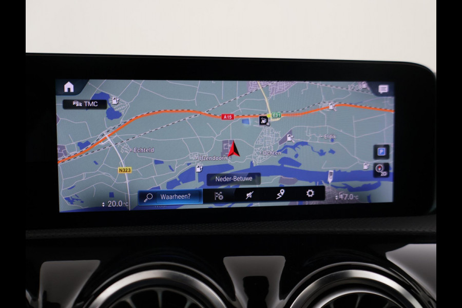 Mercedes-Benz A-Klasse 250e AMG SPORT + PANORAMA | MEMORY | TREKHAAK | SFEERVERLICHTING | CAMERA | STOELVERWARMING