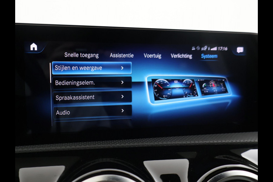 Mercedes-Benz A-Klasse 250e AMG SPORT + PANORAMA | MEMORY | TREKHAAK | SFEERVERLICHTING | CAMERA | STOELVERWARMING