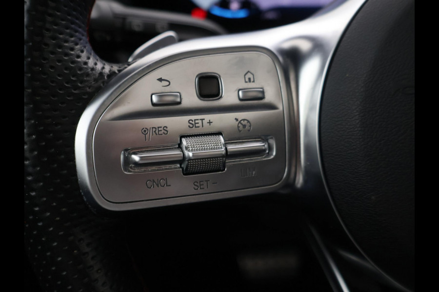 Mercedes-Benz A-Klasse 250e AMG SPORT + PANORAMA | MEMORY | TREKHAAK | SFEERVERLICHTING | CAMERA | STOELVERWARMING