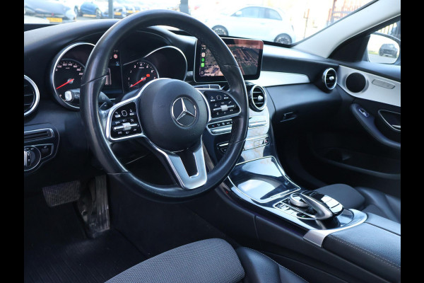 Mercedes-Benz C-Klasse Estate 180 AUT. PREMIUM PLUS + BREEDBEELD CARPLAY | PANO | SFEERVERLICHTING | TREKHAAK