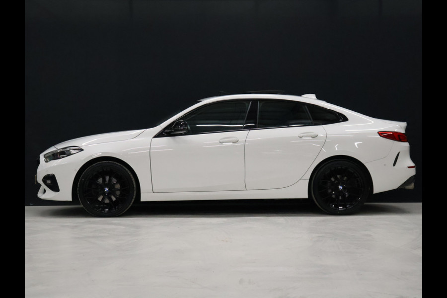 BMW 2 Serie Gran Coupé 218i High Executive Edition [SCHUIFKANTELDAK, HARMAN/KARDON, APPLE CARPLAY, ANDROID, CAMERA, STOELVERWARMING, CRUISE, CLIMATE, NIEUWSTAAT]