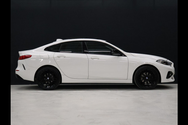 BMW 2 Serie Gran Coupé 218i High Executive Edition [SCHUIFKANTELDAK, HARMAN/KARDON, APPLE CARPLAY, ANDROID, CAMERA, STOELVERWARMING, CRUISE, CLIMATE, NIEUWSTAAT]