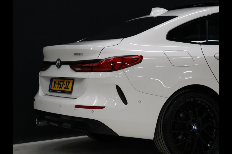 BMW 2 Serie Gran Coupé 218i High Executive Edition [SCHUIFKANTELDAK, HARMAN/KARDON, APPLE CARPLAY, ANDROID, CAMERA, STOELVERWARMING, CRUISE, CLIMATE, NIEUWSTAAT]