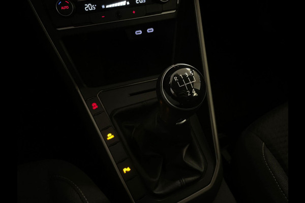 Volkswagen Polo 1.0 TSI Comfortline Business Executive AIRCO CLIMA NAVI CRUISE ADAPTIVE VELGEN PDC ZEER NETTE AUTO