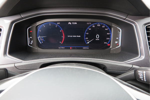 Volkswagen T-Roc 1.5 TSI 150pk Sport, Led , Adaptive cruise, Keyless , Virtual cockpit, Lane assist, Side assist, Stoelverwarming, PDC , Achteruitrijcamera, Buitenspiegels inklapbaar, Carplay , DAB+ etc.