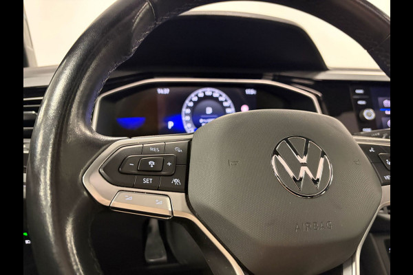 Volkswagen Taigo 1.5 TSI R-Line*Auto*Pano*Virtual Dasboard*Apple Carplay*Camera*Airco*Cruise-Control*