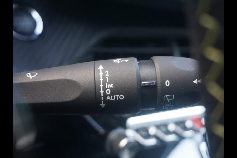 Peugeot 208 TURBO 100 GT 360 Camera