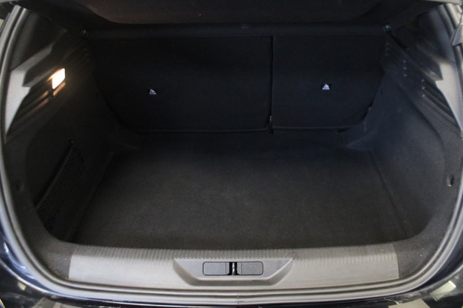 Peugeot 308 1.2 PureTech Active Pack Business *Pasen Geopend!*