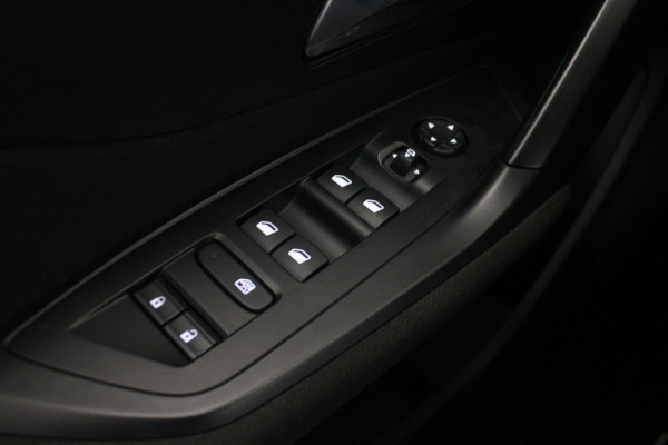Peugeot 308 1.2 PureTech Active Pack Business *Pasen Geopend!*