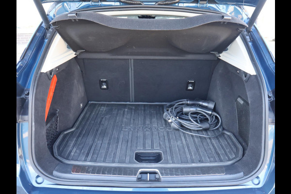 Lynk & Co 01 1.5 HYBRID 261 PK AUT. + TREKHAAK | 360 CAMERA PANORAMA | SFEERVERLICHTING | ADAPTIVE CRUISE | FULL LED