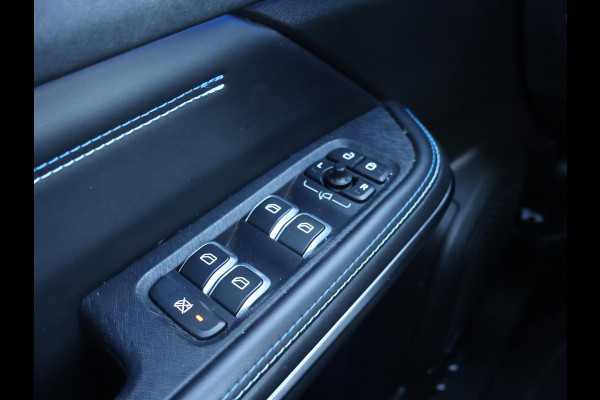 Lynk & Co 01 1.5 HYBRID 261 PK AUT. + TREKHAAK | 360 CAMERA PANORAMA | SFEERVERLICHTING | ADAPTIVE CRUISE | FULL LED