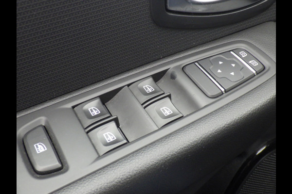 Renault Clio 0.9 TCe Limited Airco, Cruise, Unieke Kleur, NL/NAP!