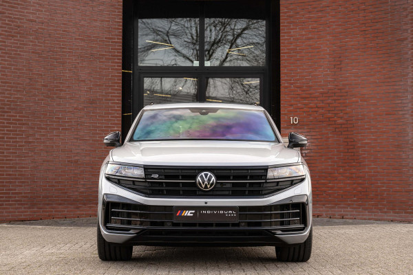 Volkswagen Touareg 3.0 TSI eHybrid R 4M Nightvision DynAudio Trekhaak