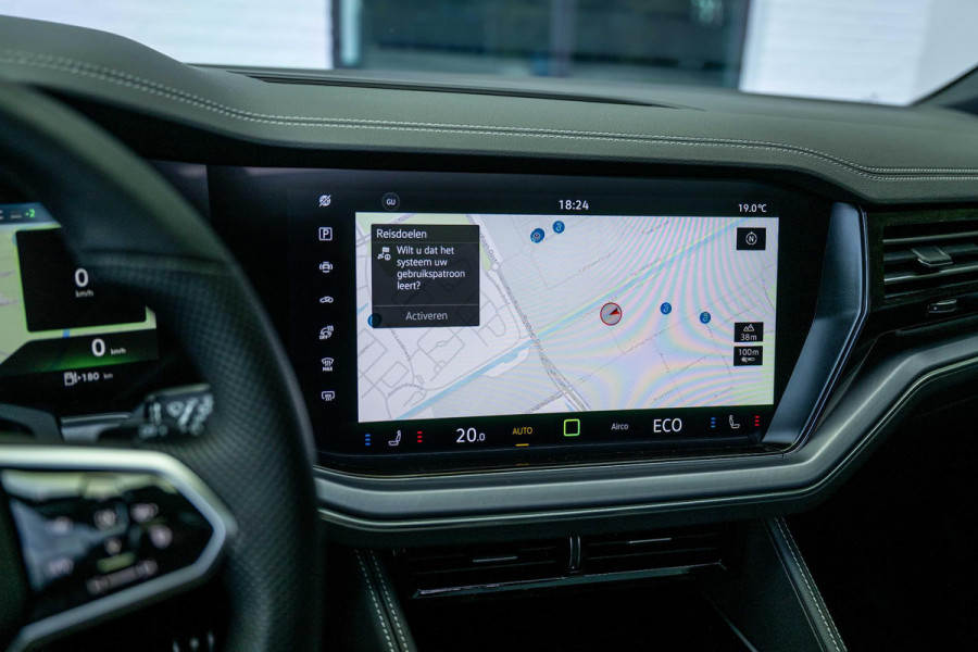 Volkswagen Touareg 3.0 TSI eHybrid R 4M Nightvision DynAudio Trekhaak