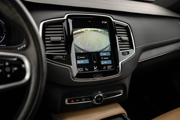 Volvo XC90 2.0 T8 Recharge AWD Ultimate Bright B&W Four-C VOL