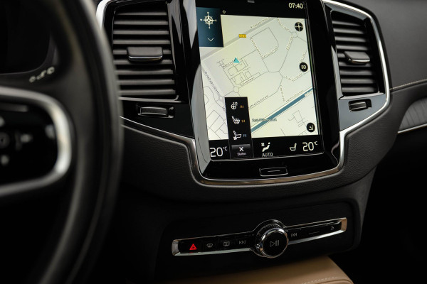 Volvo XC90 2.0 T8 Recharge AWD Ultimate Bright B&W Four-C VOL