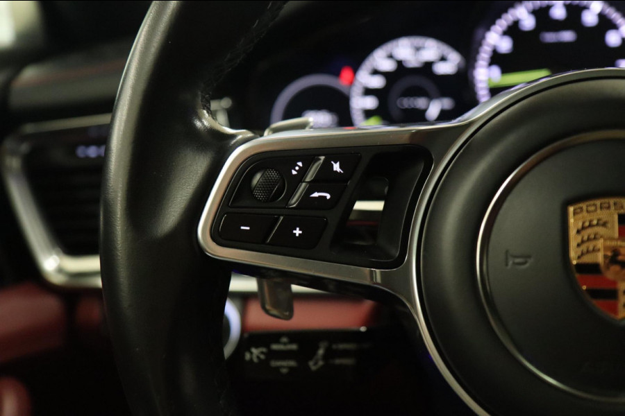 Porsche Panamera Sport Turismo 2.9 4 E-Hybrid PANO/DEALERGARANTIE/CARPLAY/KEYLESS/NAVI/VOL