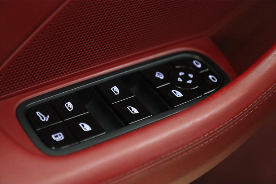 Porsche Panamera Sport Turismo 2.9 4 E-Hybrid PANO/DEALERGARANTIE/CARPLAY/KEYLESS/NAVI/VOL