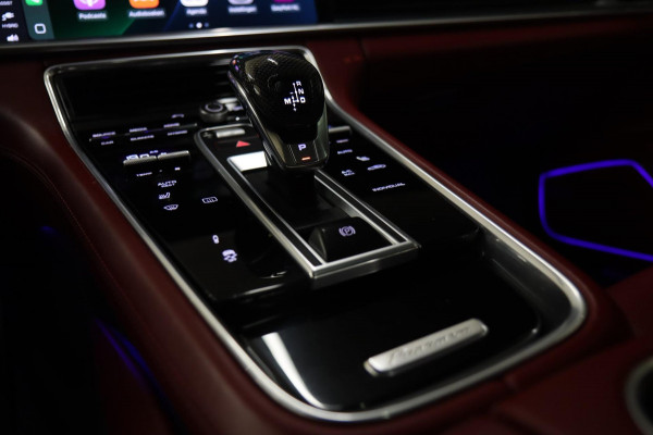 Porsche Panamera Sport Turismo 2.9 4 E-Hybrid PANO/DEALERGARANTIE/CARPLAY/KEYLESS/NAVI/VOL