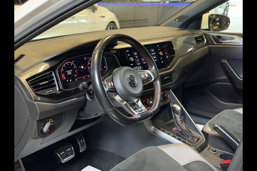 Volkswagen Polo 2.0 TSI GTI|PANO|BOMVOL!