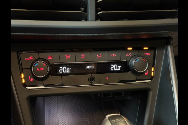 Volkswagen Polo 2.0 TSI GTI|PANO|BOMVOL!