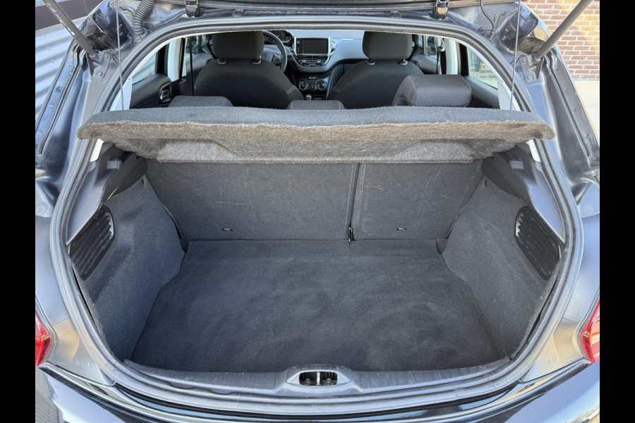 Peugeot 208 1.2 PureTech Active Navi|Airco|Cruise|Carplay|Elek ramen|D-riem v.v. in 2023|N.A.P|APK tot 06-2026