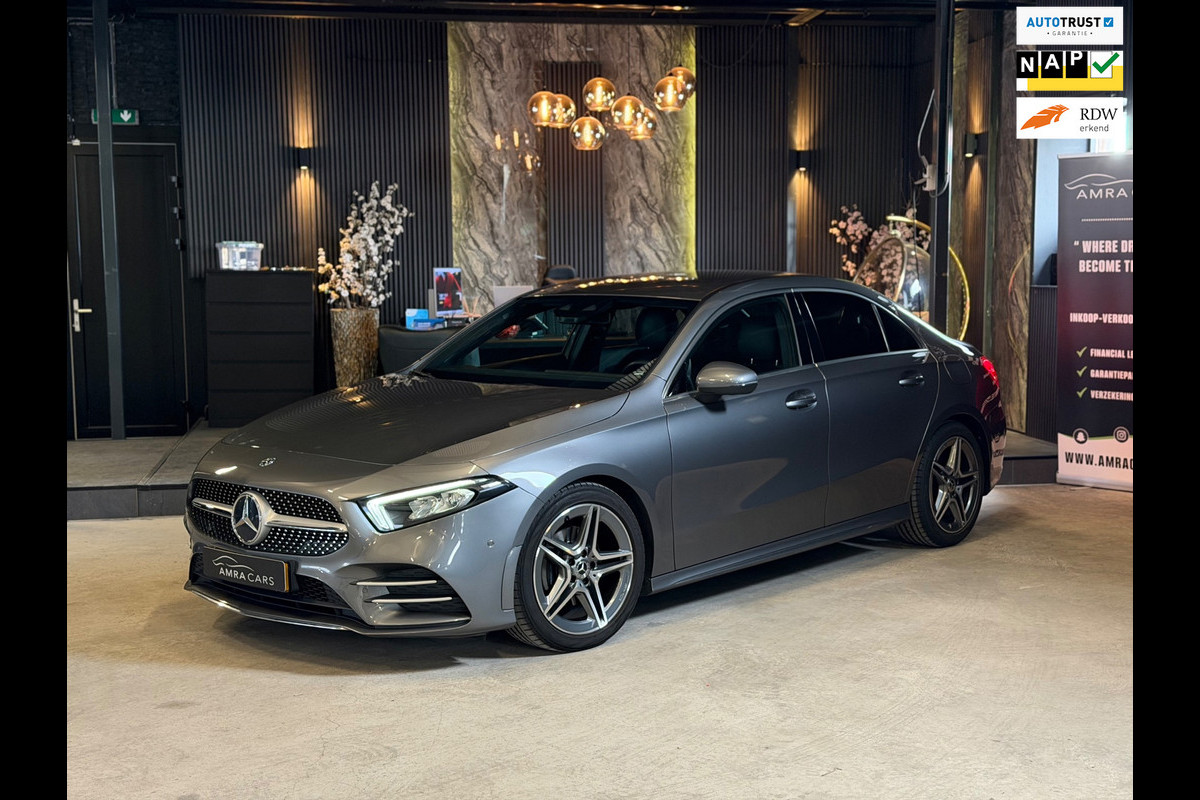 Mercedes-Benz A-Klasse 180 AMG Line