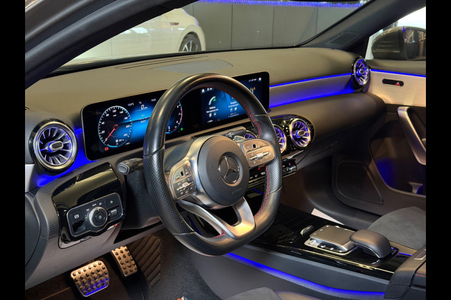 Mercedes-Benz A-Klasse 180 AMG Line